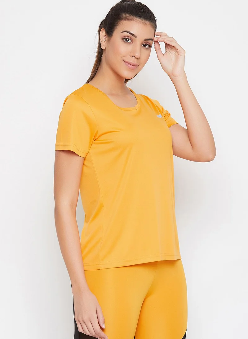 Clovia Comfort Fit Active T-shirt