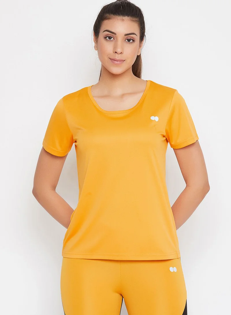 Clovia Comfort Fit Active T-shirt