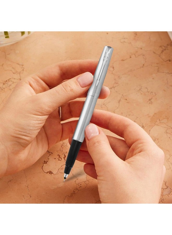 PARKER قلم حبر جاف بكرة من الفولاذ المقاوم للصدأ مع حواف كروم| لون الحبر - أزرق | هدية للموظفين | هدايا فريدة لرجال الأعمال - Image 5