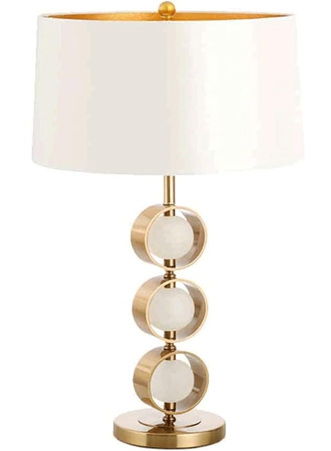 إيه تي إم مصباح طاولة ذهبي أنيق مع غطاء من القماش - مثالي لديكور غرفة المعيشة أو غرفة النوم - Image 1