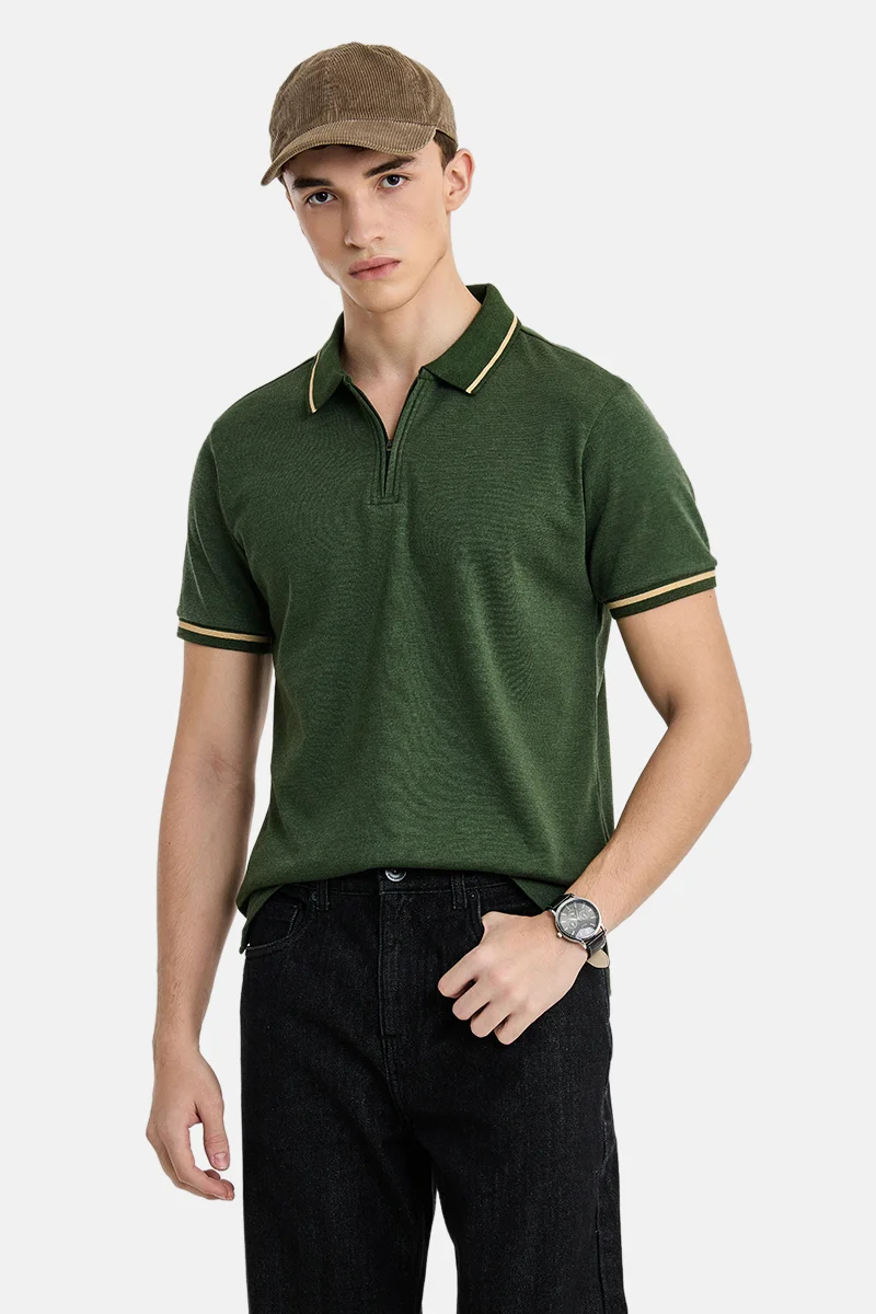 سنيتش Dark Green Textured Half Sleeve Regular Fit Casual T-Shirt