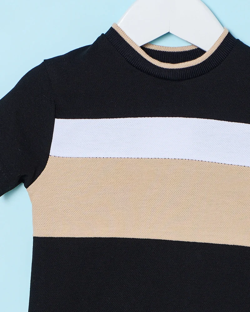 ردتاغ Infant Boys Black Cut And Sew T-Shirt