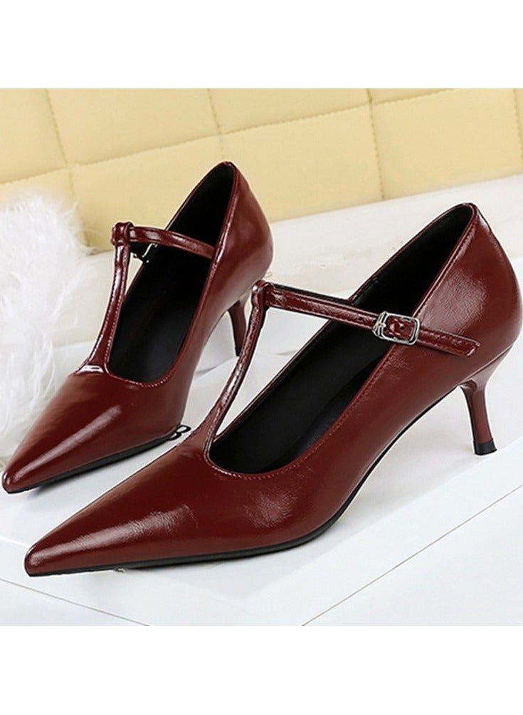 بيج تري المرأة مغلقة أشارت إصبع القدم منتصف الكعب مع T-كاحل أحزمة مضخات النبيذ الأحمر 5CM - Image 1