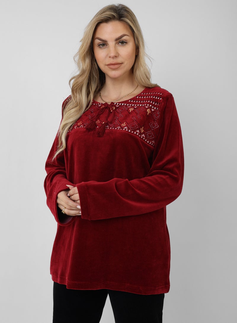 zecotex  Elegance in Every Stitch – Velvet Pajamas with Exquisite Embroidery  - Image 4
