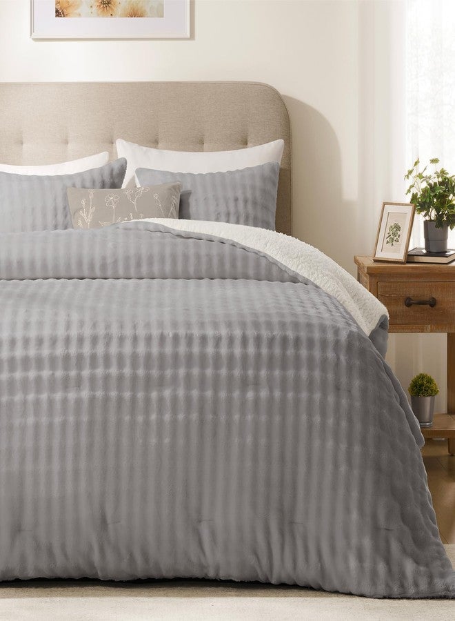 downluxe Micromink Sherpa King Comforter Set - Fluffy Bedding Gray 3D Puff Grid, Ultra Soft & Warm Plush Comforter for Winter (1 Comforter, 2 Pillowcases) - Image 2