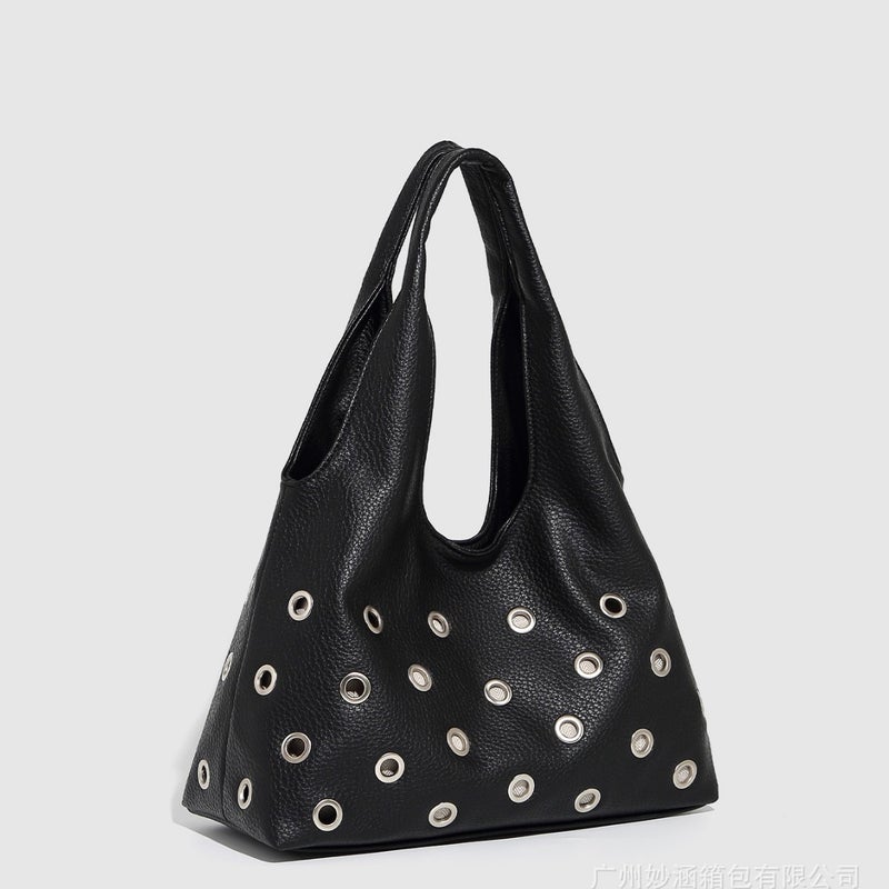 25 Trend Large Capacity Bucket Shoulder Bag with Rivets - Image 3