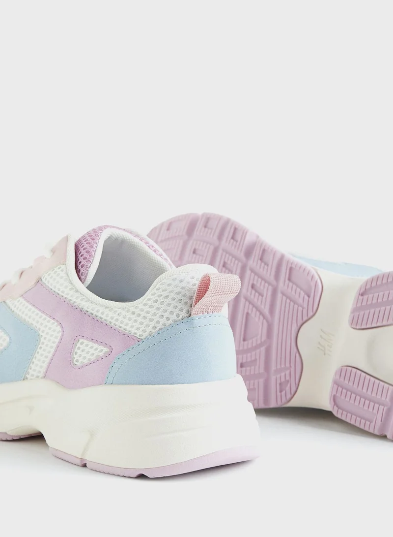 اتش اند ام Kids Low Top Lace Up Sneakers