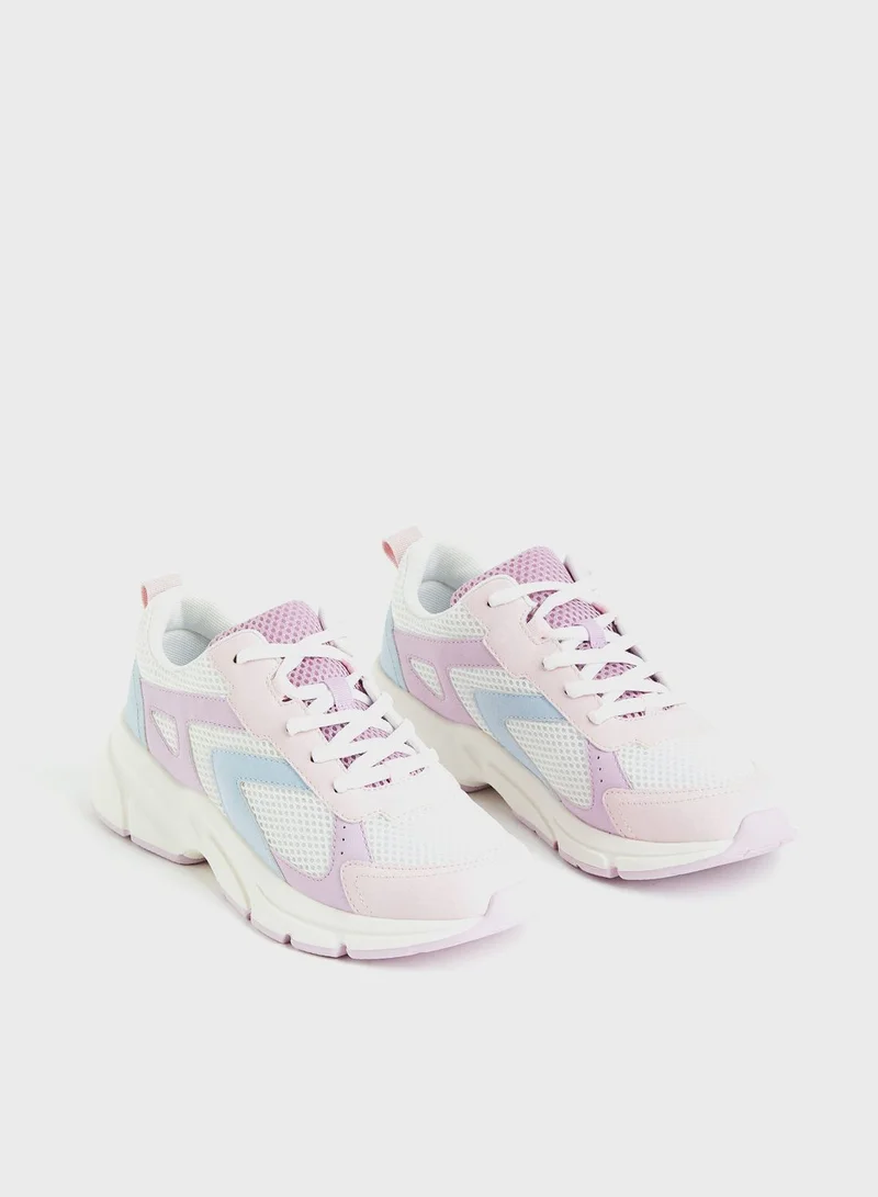 اتش اند ام Kids Low Top Lace Up Sneakers