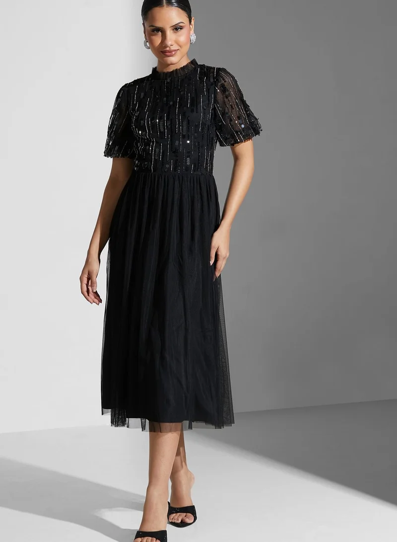 Amelia Rose Puff Sleeve Sequin Detail Dress