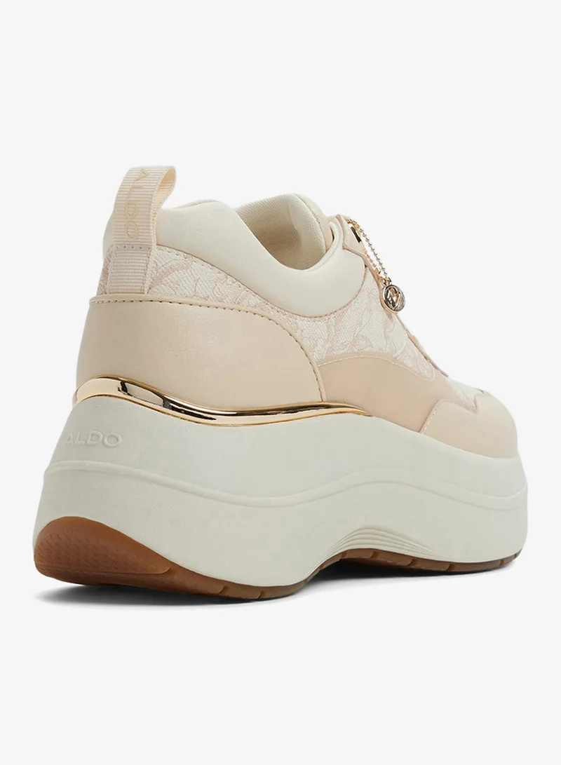 الدو سنيكرز إتيان لو توب