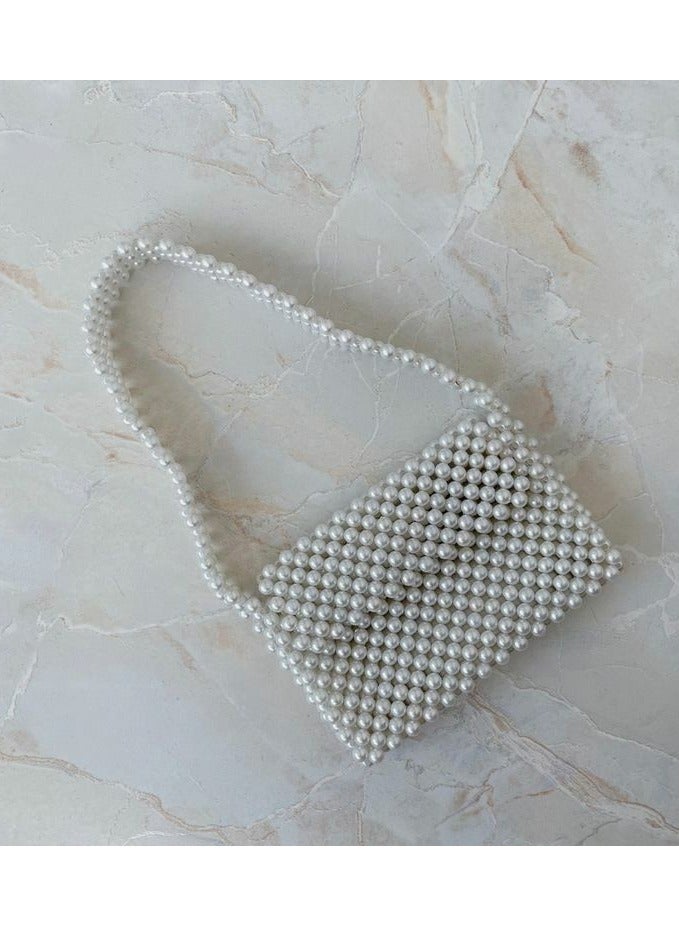 Luxury handmade handbag made of high quality pearls  - Image 3