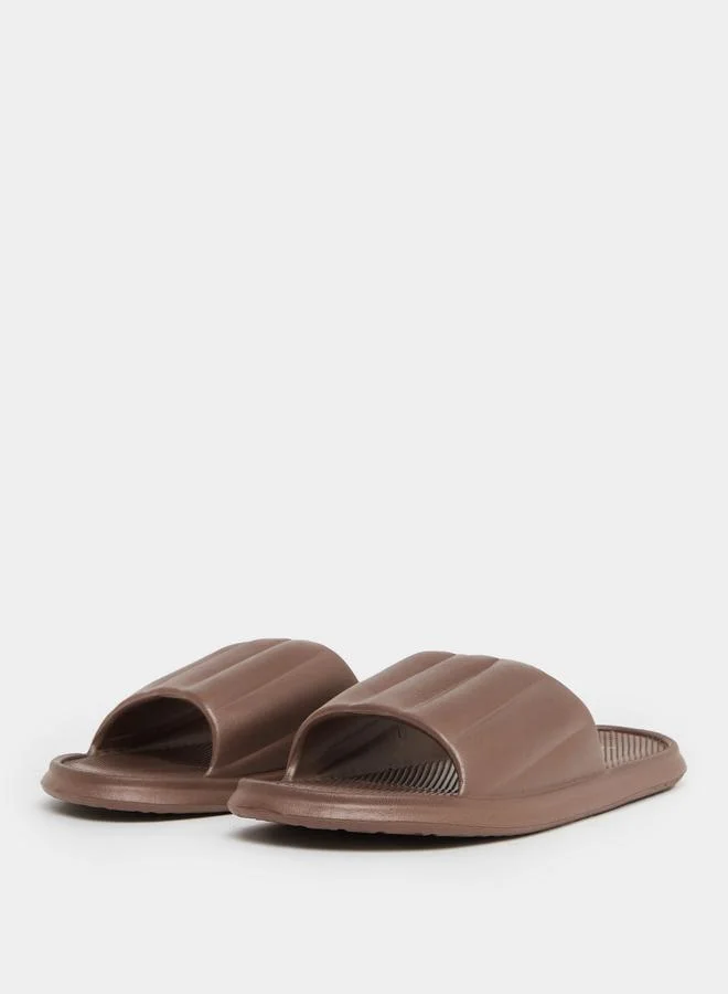 ستايلي Men Textured Slides