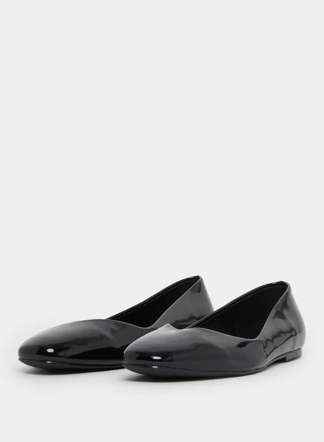 Styli Black Patent Leather Ballerinas