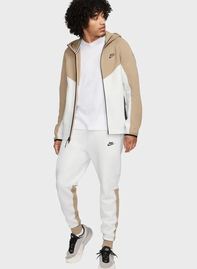 Nike Tech Fleece Windrunner Hoodie