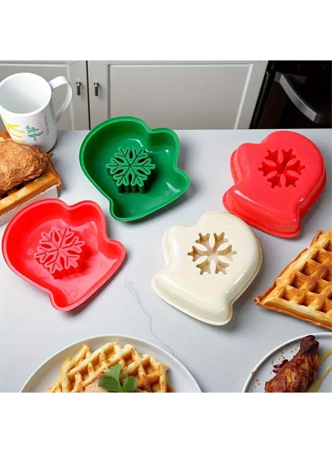 Christmas Glove Sandwich Cutter Green Santa Bread Shaper for Kids Lunch Festive Cookie Stamps BPA Free Party Food Mold Holiday Lunch Tools Food Safe Material Durable Plastic Lunchbox Accessory for Parents and Kids Holiday Bakers - Image 1
