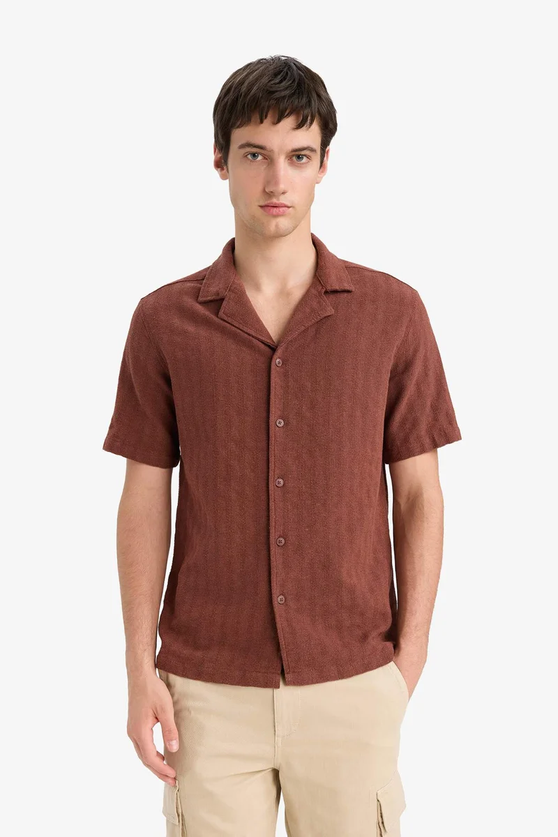 Defacto  Regular Fit Polo Neck Jacquard Short Sleeve Shirt for Men | Best Price UAE