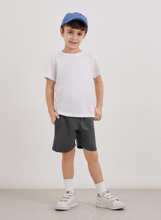 ستايلي شورت ستايلي بويز موحد للمدرسة بلون سادة مع رباط - Image 2