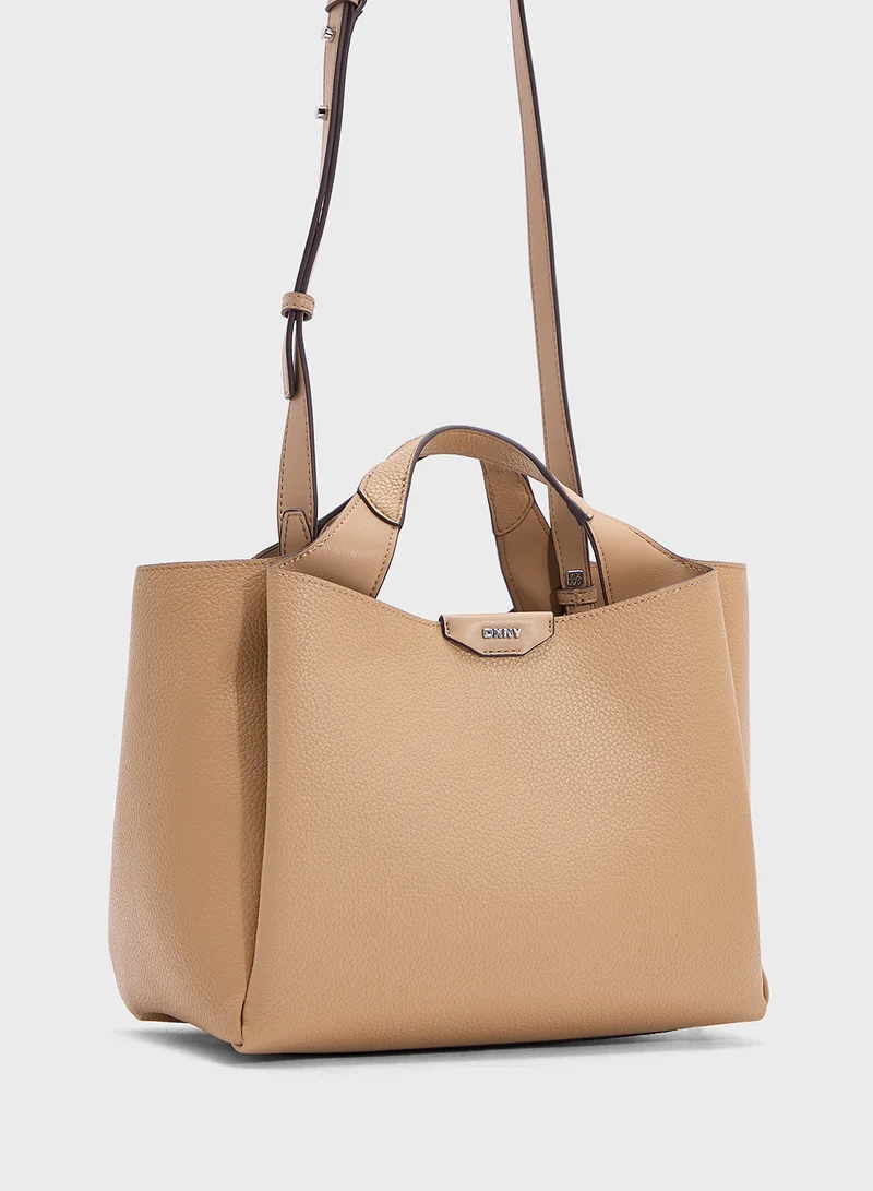 DKNY WILLA Crossbody
