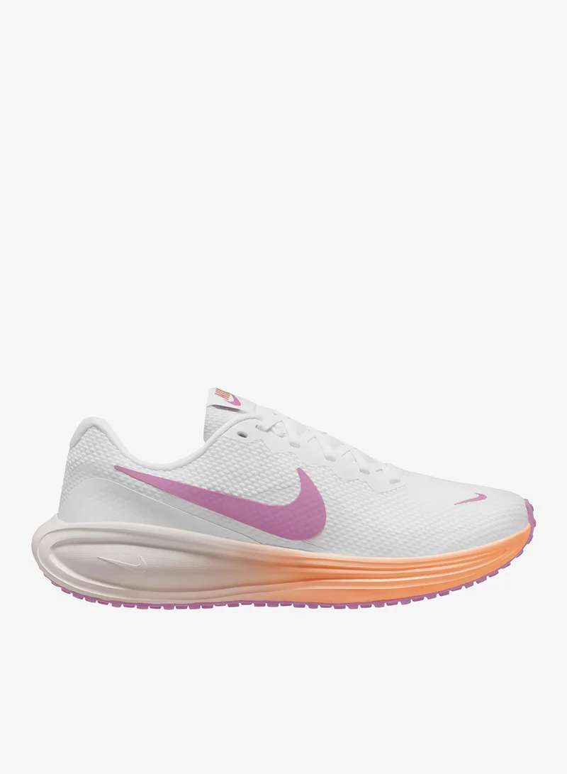 Nike Revolution 8
