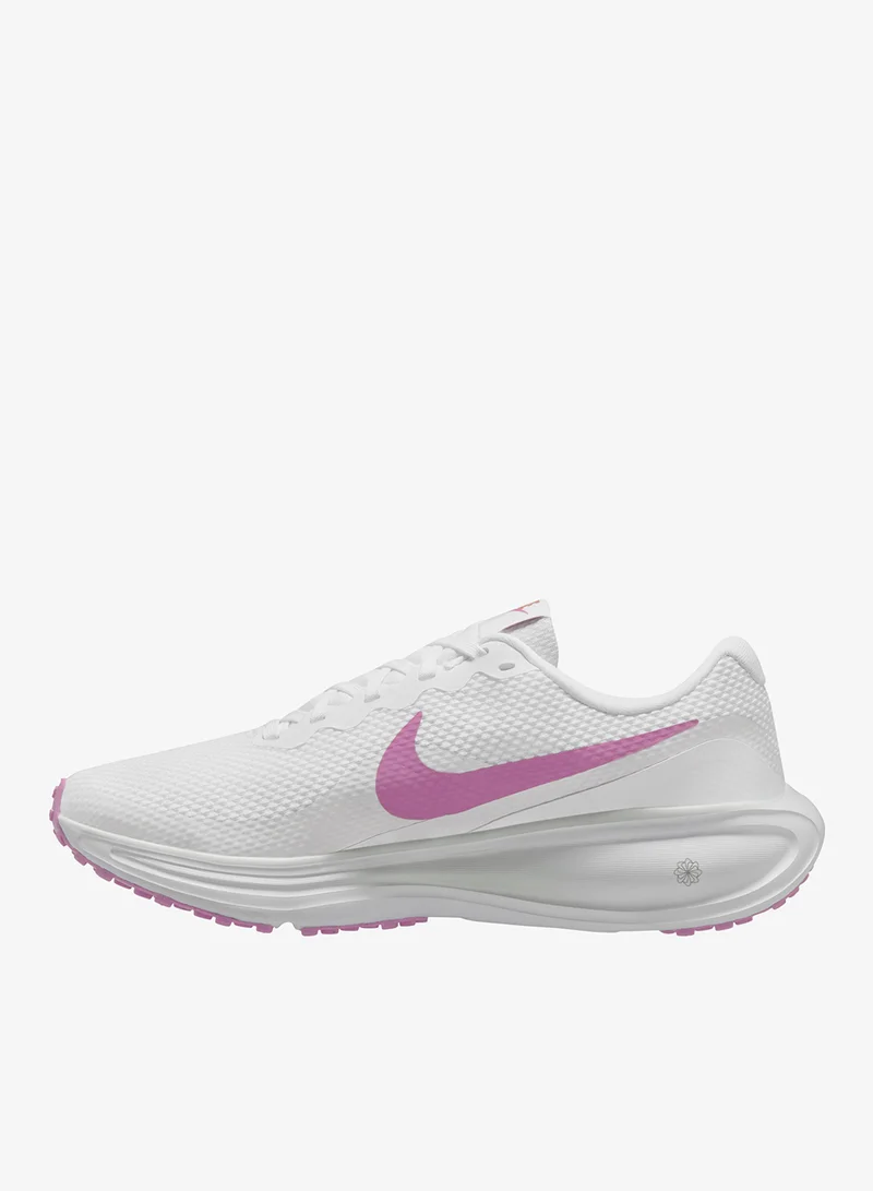 Nike Revolution 8