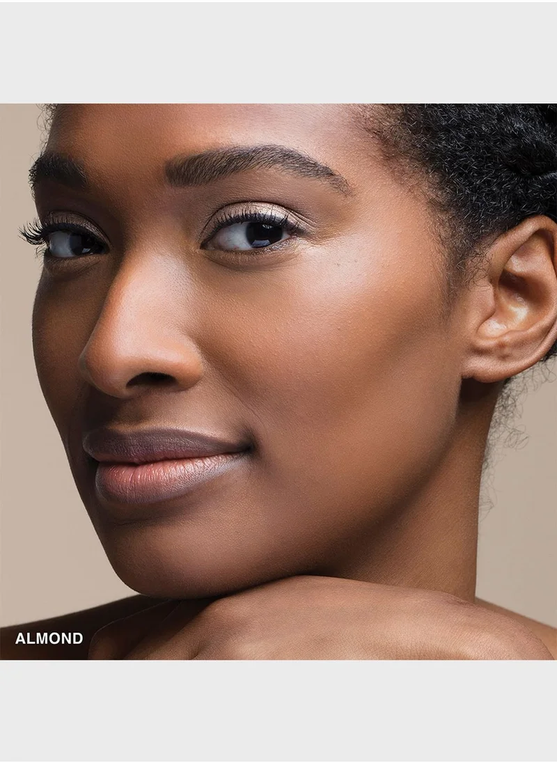 BOBBI BROWN Skin Foundation Stick - Almond
