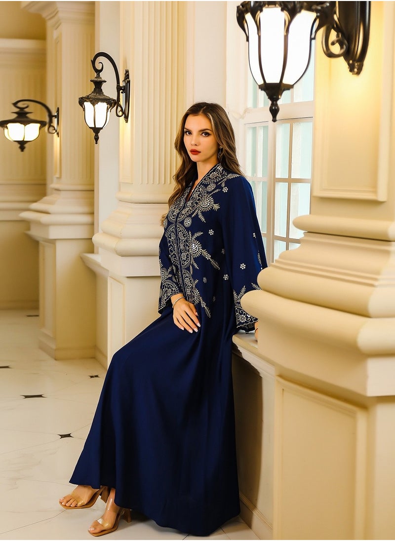 حامي الشمس فستان سهرة عباية مطرزة باللون الأزرق.  - Image 3
