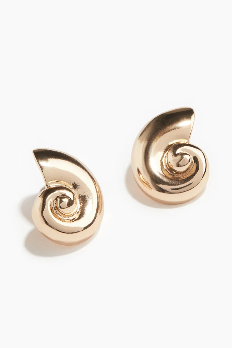 H&M Seashell-shaped earrings