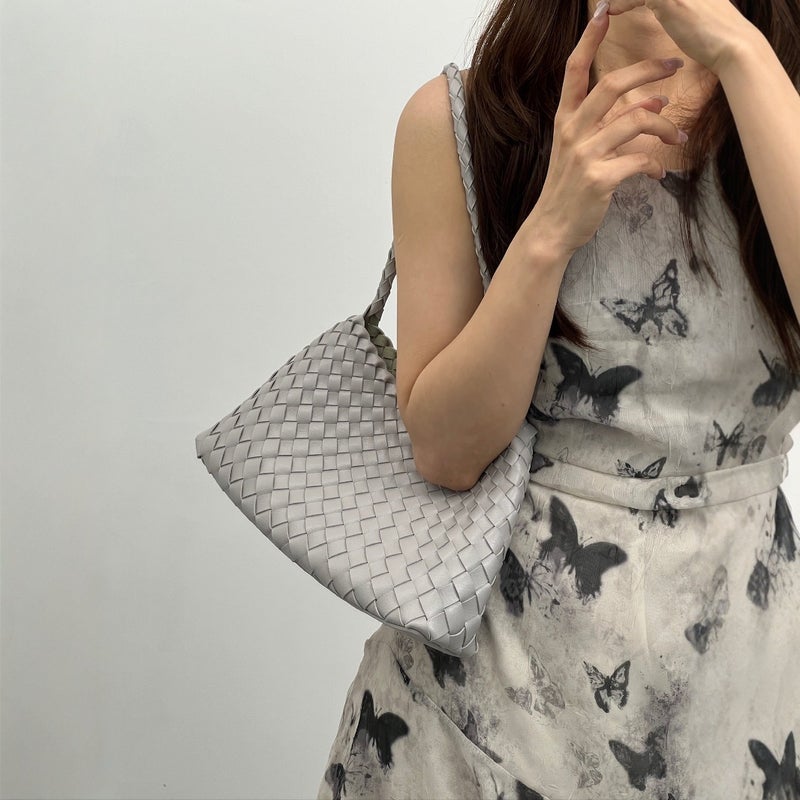Selling Pure Hand-Woven Armpit Bag For Women New High-Quality Versatile Retro Portable Shoulder Bag - Image 4
