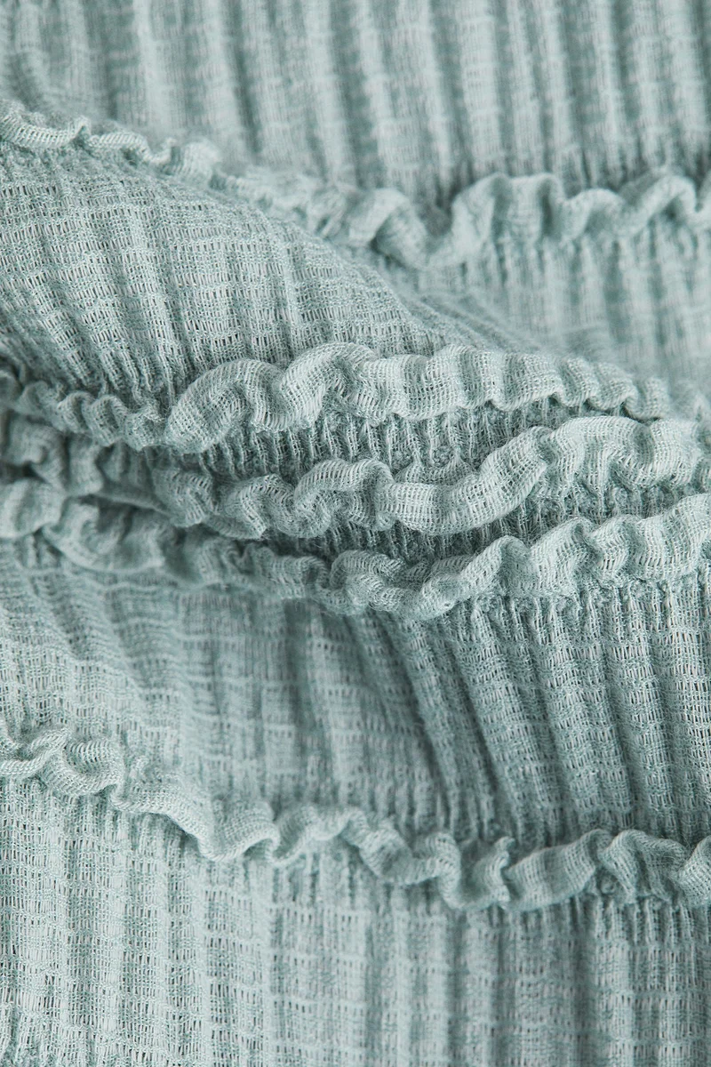 H&M Frill-trimmed peplum top