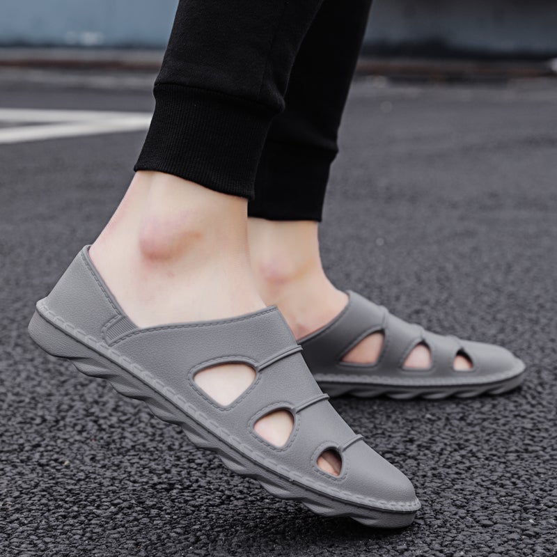 Sandals Men''s Summer New Style Hollow Outdoor Winter Men''s Casual Baotou Hole Beach Shoes for Men - Image 1