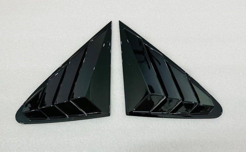 AUTO MT منافذ نافذة جانبية سوداء من فيرتوس، ستارة نافذة خلفية خفيفة الوزن من بلاستيك ABS لفتحة نافذة السيارة، ستارة نافذة خلفية مقاومة للخدش 2 قطعة - Image 1