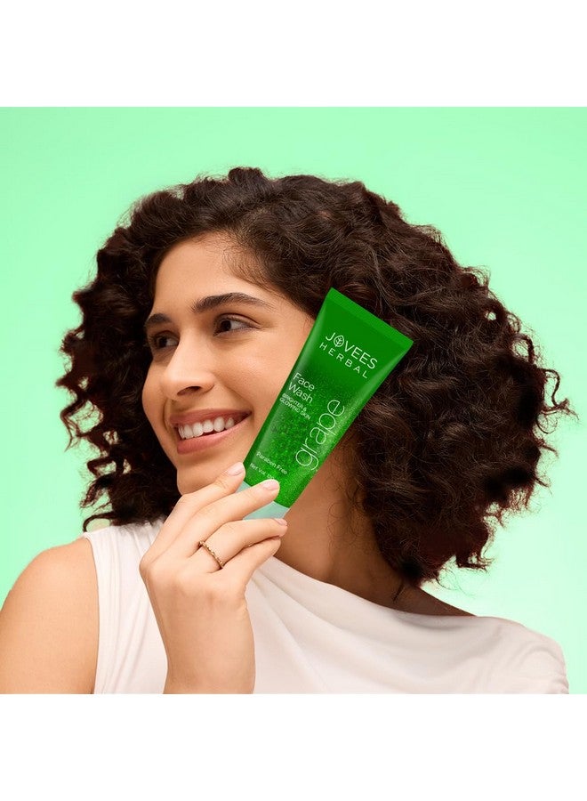 Jovees Herbal Grape Face Wash With Grape Seed & Orange Peel Extracts | For Brighter & Glowing Skin | Reduces Uneven Skin Tone & Fine Lines | For All Skin Types |120 Ml - Image 3