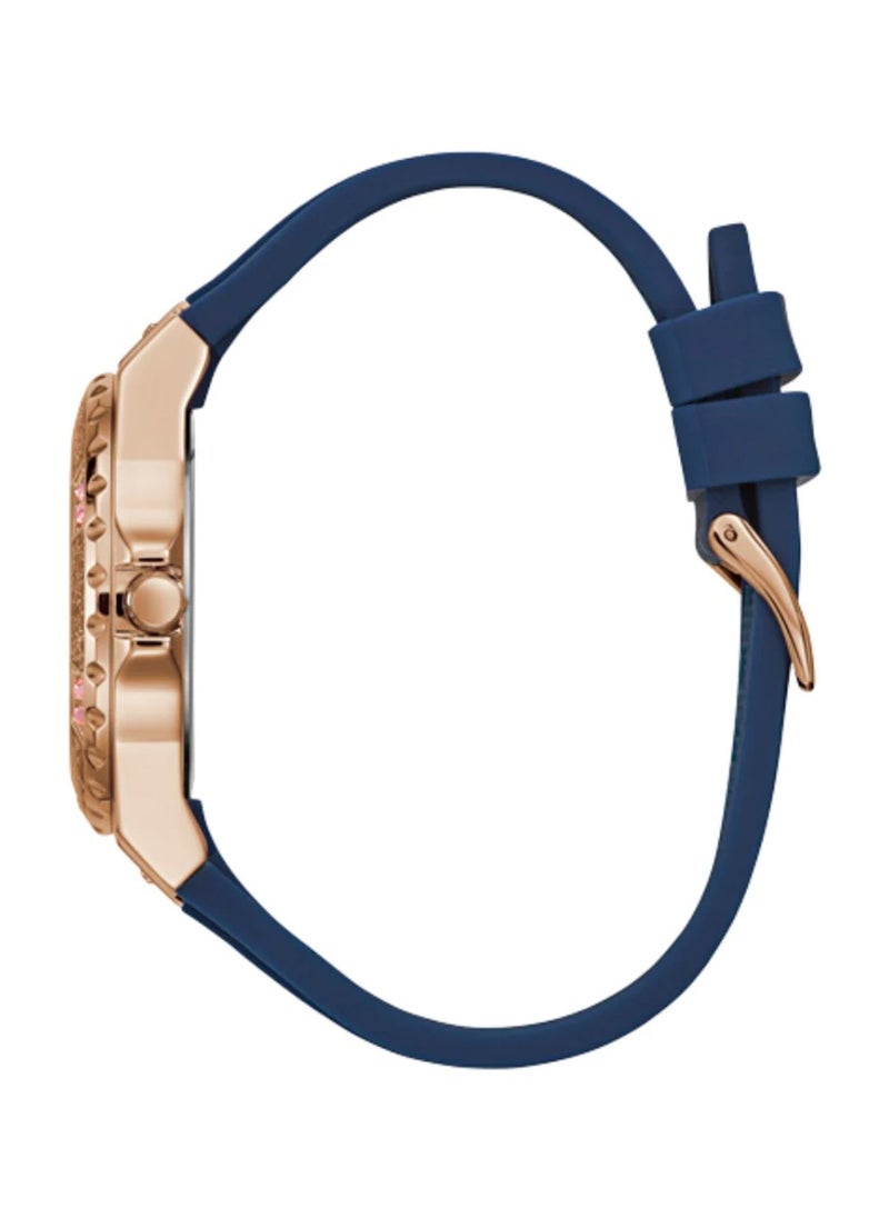 GUESS سوار سيليكون متعدد الوظائف باللون الأزرق الفاتح للنساء - W1053L1 - 38 مم  - Image 2