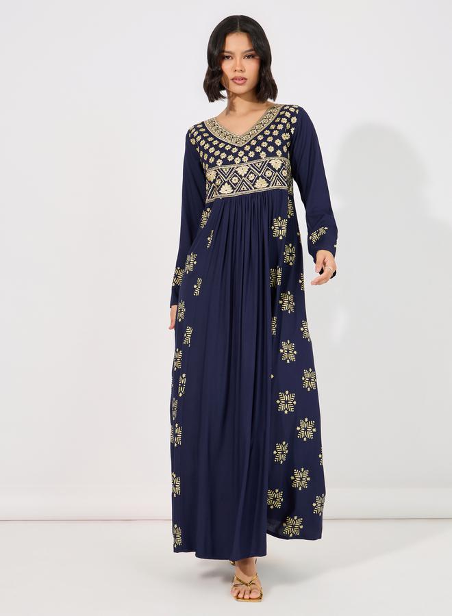 Styli Embroidered Detail Dress  - Image 4