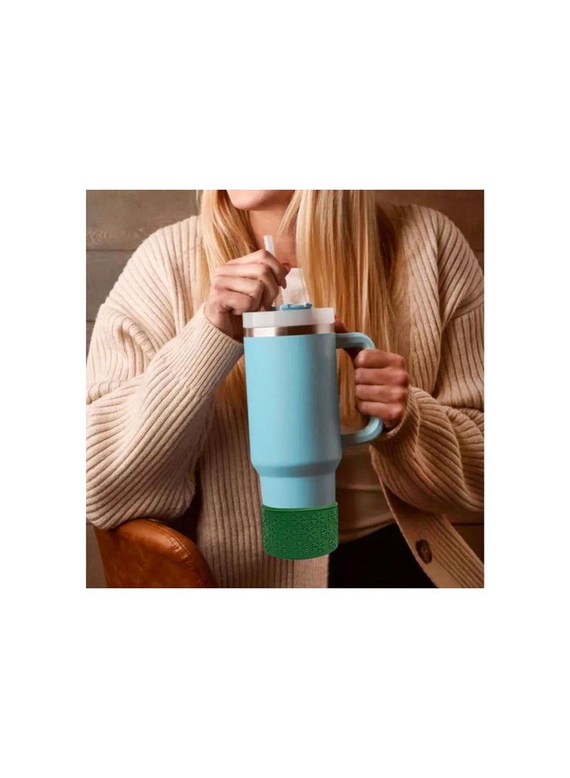 Christmas Silicone Boot for Stanley Cup,Xmas Snowflake Protector Water Bottle Bottom Sleeve Cover for 2.8-2.95in Bottom Anti-Slip No Scratche Bottom Protector Accessories
