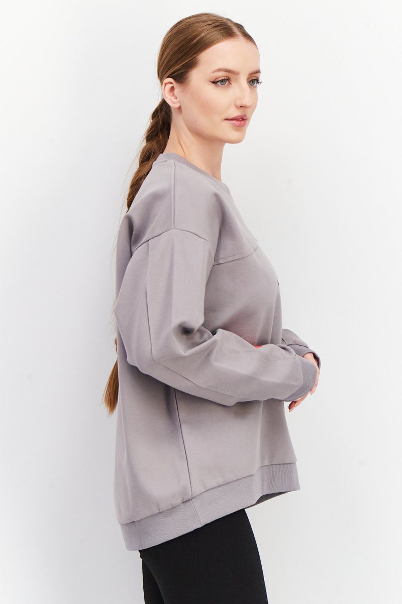 FILA Women Oversized Fit Long Sleeve Tekija Sweatshirt, Gull - Image 3