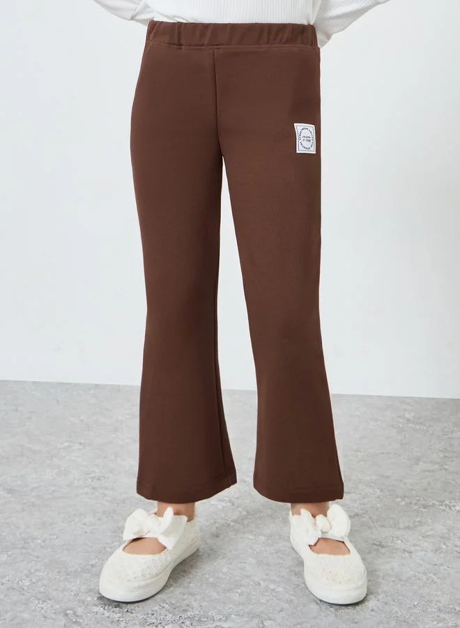 Styli Girls Brown Badge Detail Elastic Waist Leggings