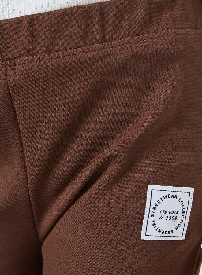 Styli Girls Brown Badge Detail Elastic Waist Leggings - Image 3