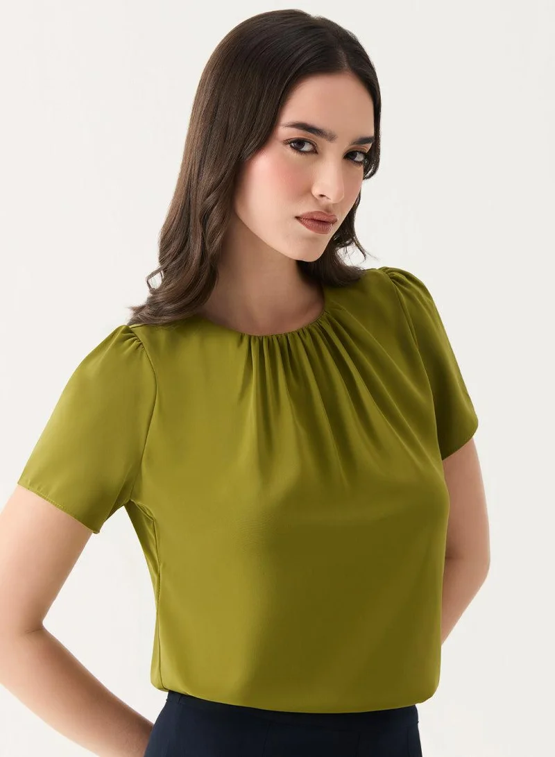 Zigzag Olive Short Sleeve Chiffon Neck Top