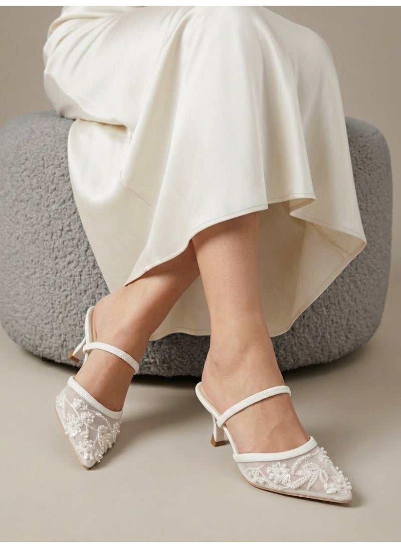 فيبراندا هيلز أنيق مطرز من الأمام بتصميم مدبب يضيف لمسة أنوثة وفخامة C-92 - Image 2