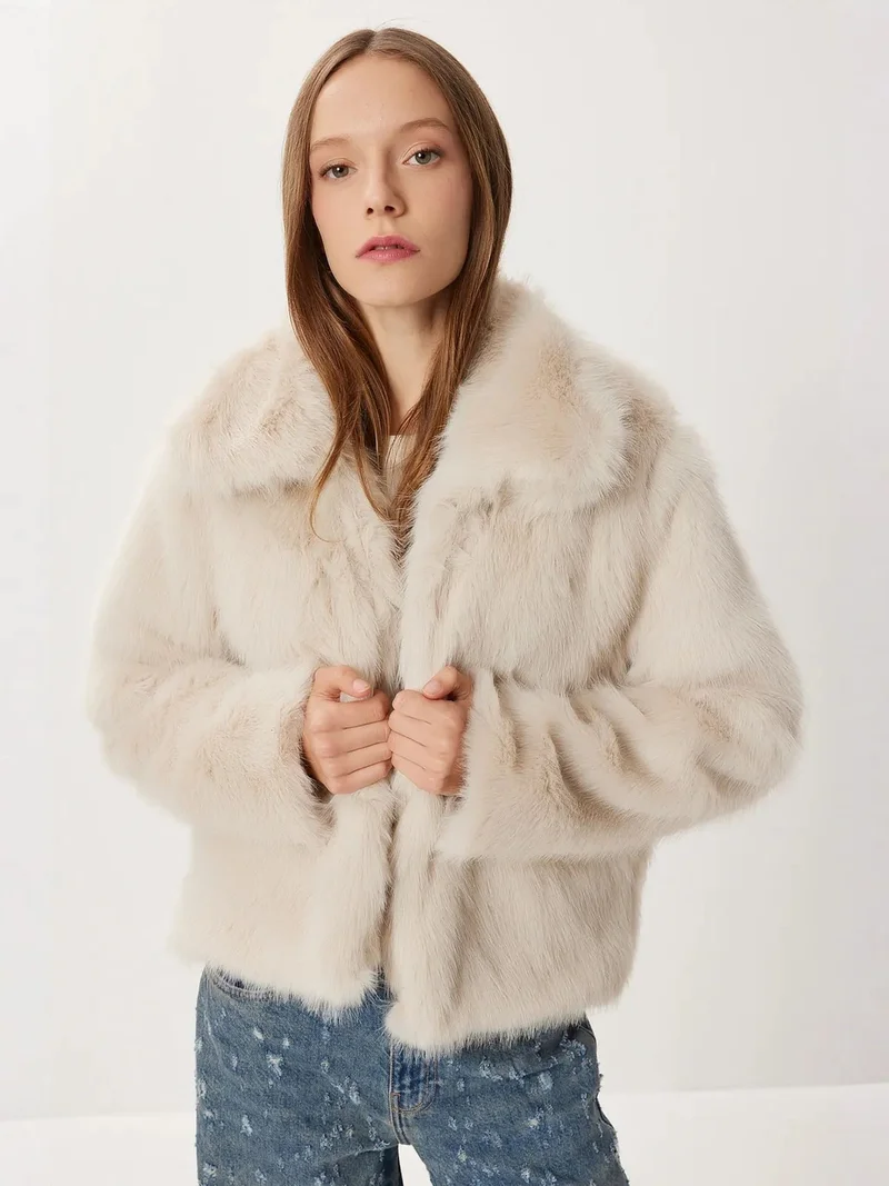 إسطنبول الساحرة ISTANBUL Faux Fur Jacket