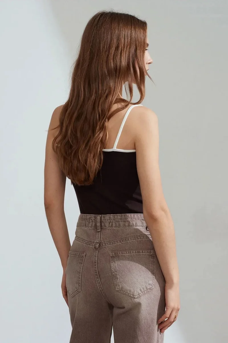 ديلفين DILVIN Color Block Ribbed Sleeveless Blouse