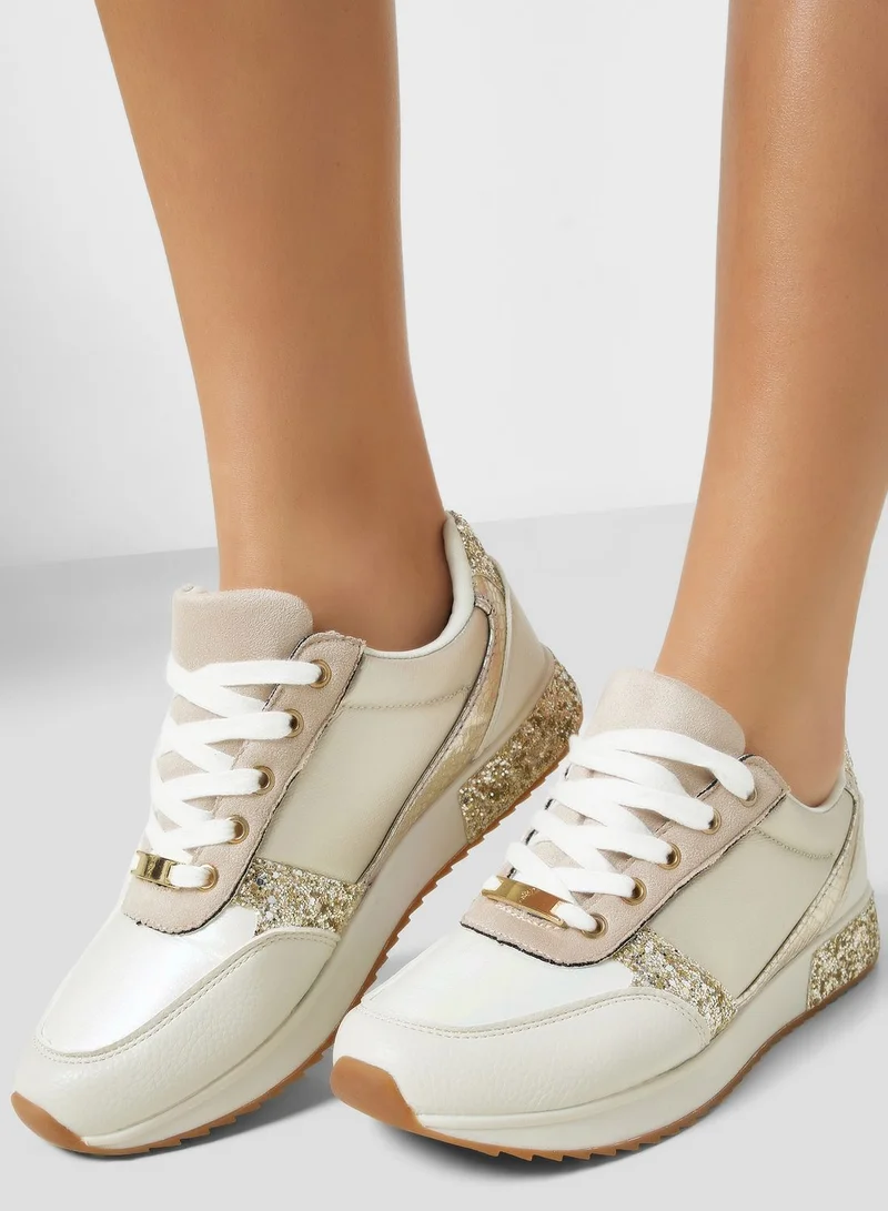 منبور Lace Up Low Top Sneakers