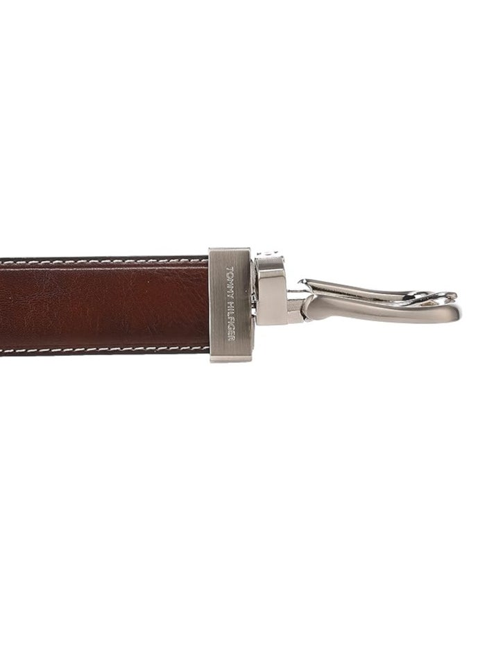 Tommy Hilfiger Plus Tommy Hilfiger Men's Reversible Leather Belt - 2-in-1  - Image 3
