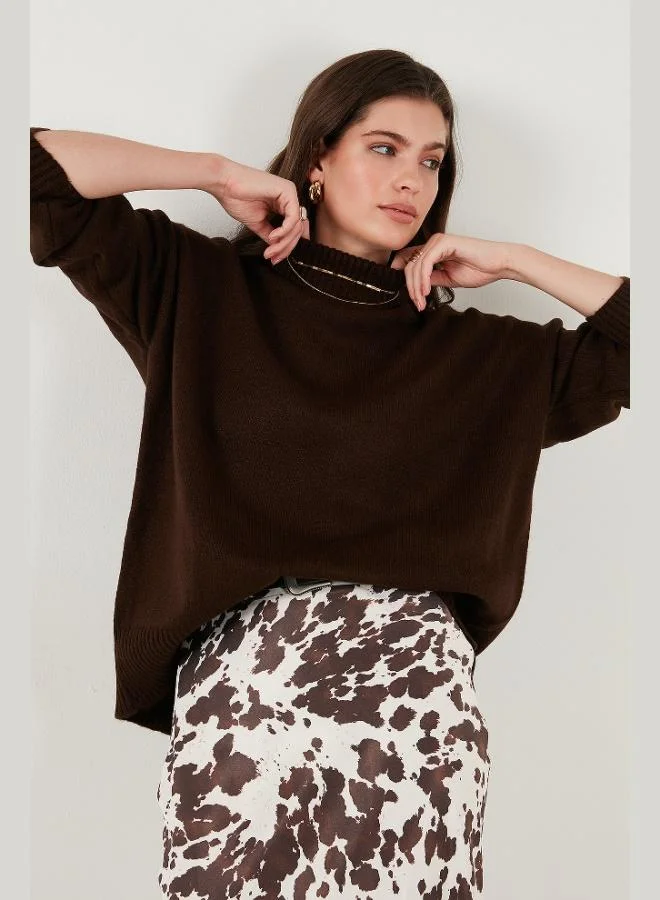 ليلا كنزة نسائية بياقة عالية من ليلا، مقاس واسع، نسيج ناعم