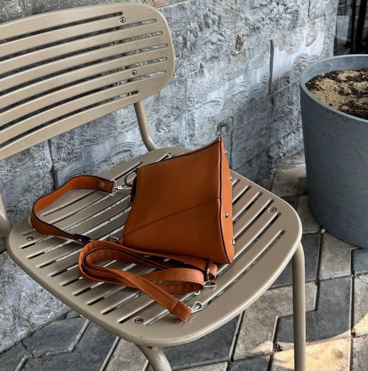 شنطة يد و كروس نسائية من الجلد الصناعي الأنيق - هافان - Image 3