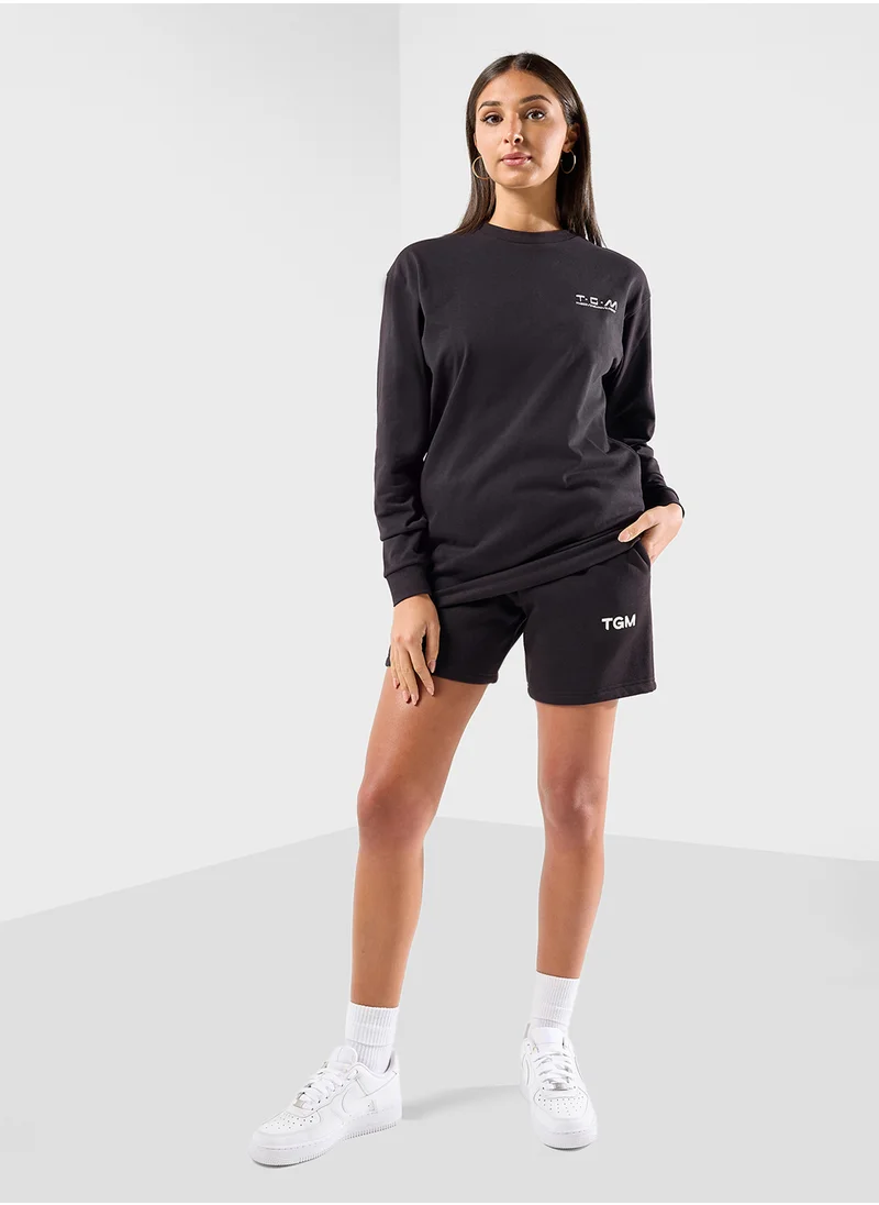 ذا جيفينج موفمنت Regular Fitted T-Shirt