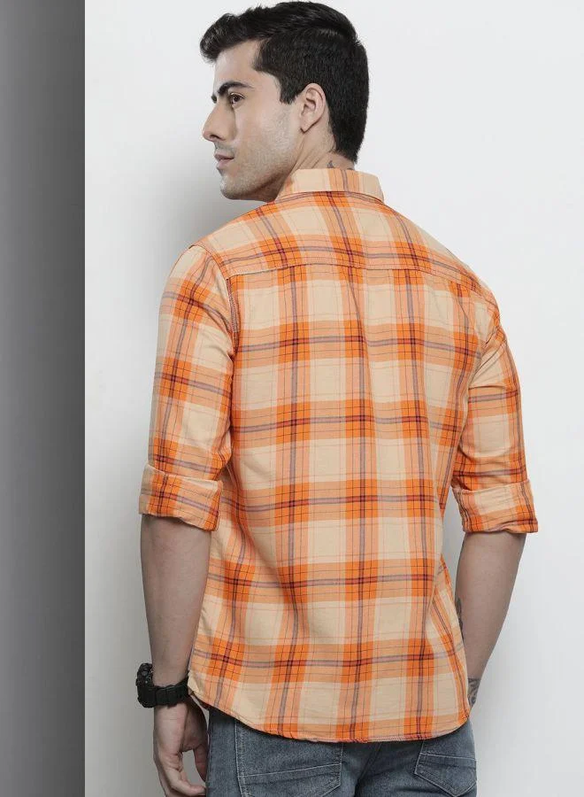 The Indian Garage Co Men Slim Fit Checkered Full Sleeves Spread Collar Casual Shirt
