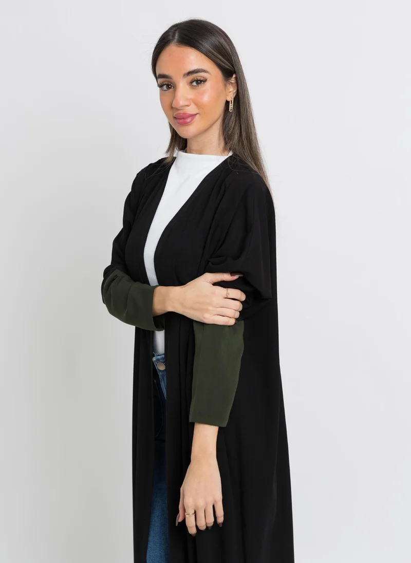 Kaafmeem Black on Olive Half Bisht Abaya