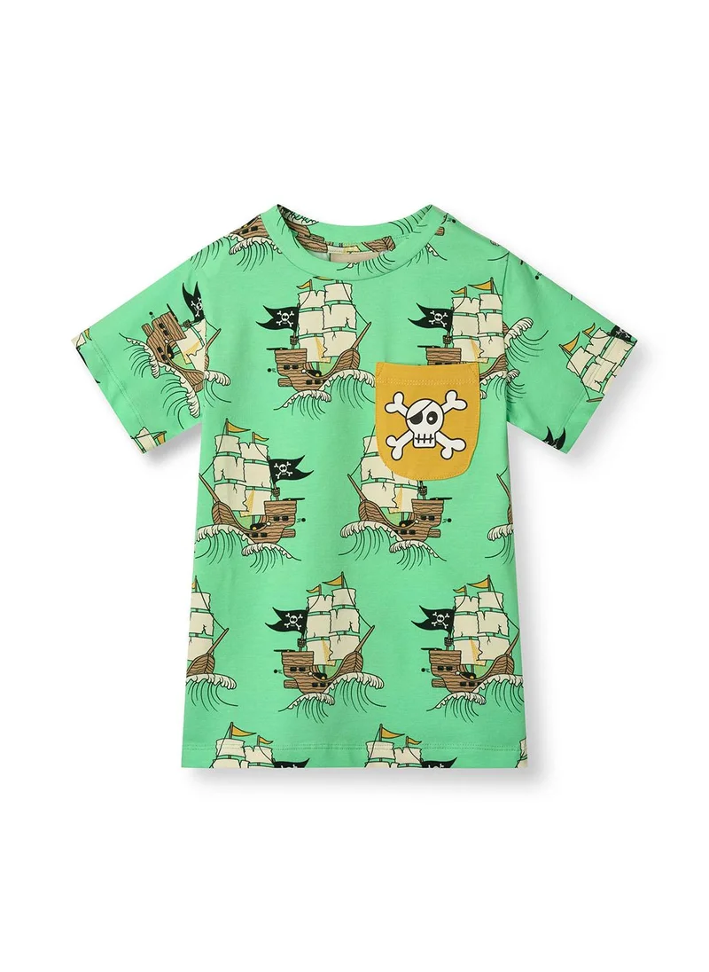 Småfolk T-shirt with pirate ships